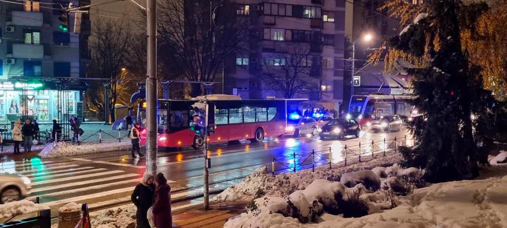 Nesreća banovo brdo (3).jpg