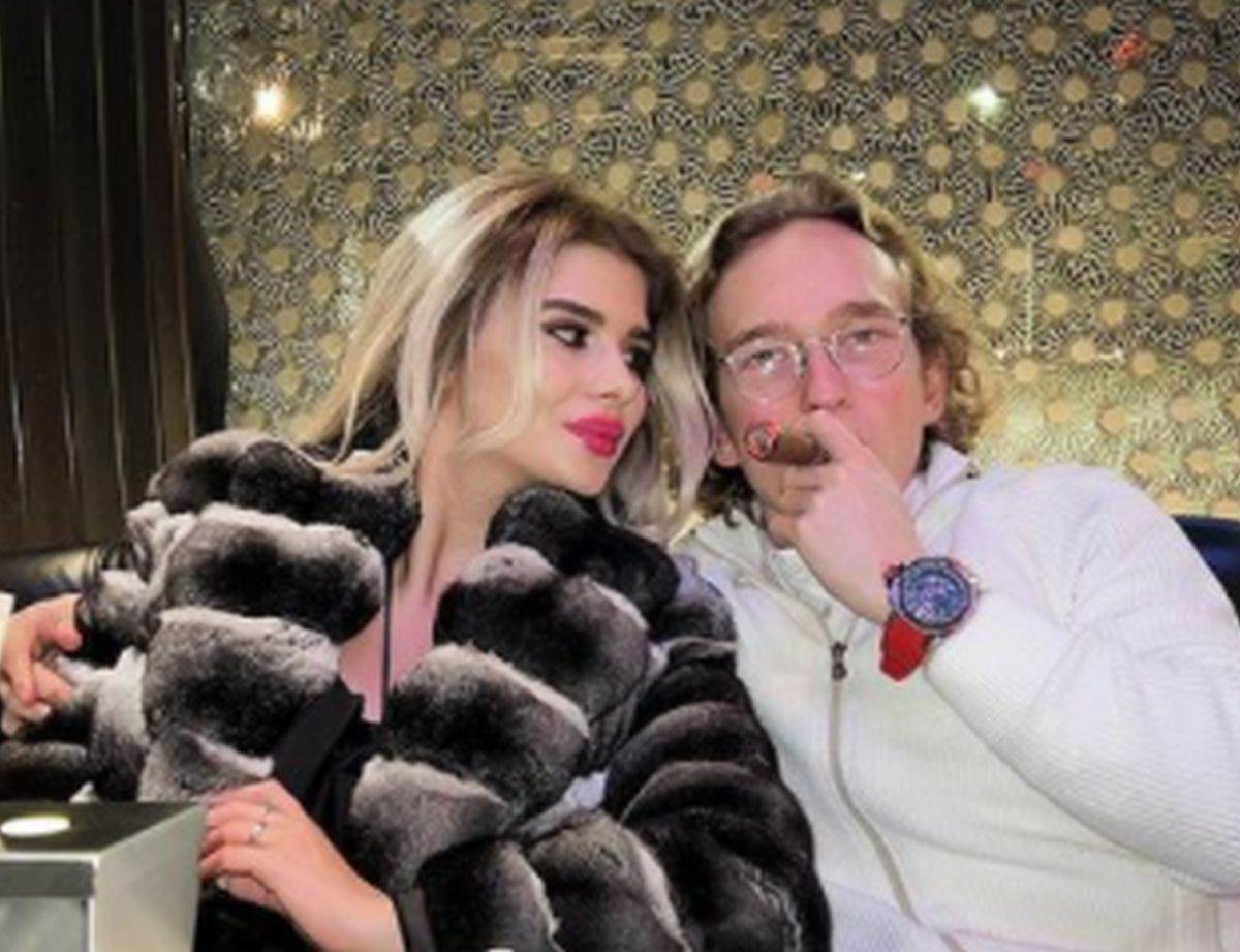 Kristina Mitrović i Ilija na zimovanju u Francuskoj