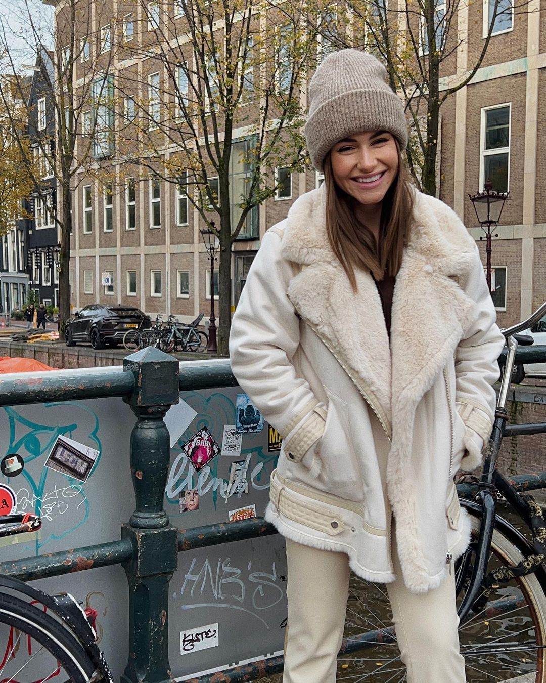 ᴀʙʀɪʟ ᴄᴏʟs (9).jpg