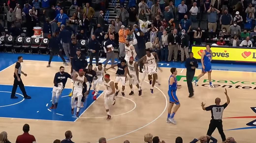 Devonte Graham (9).jpg