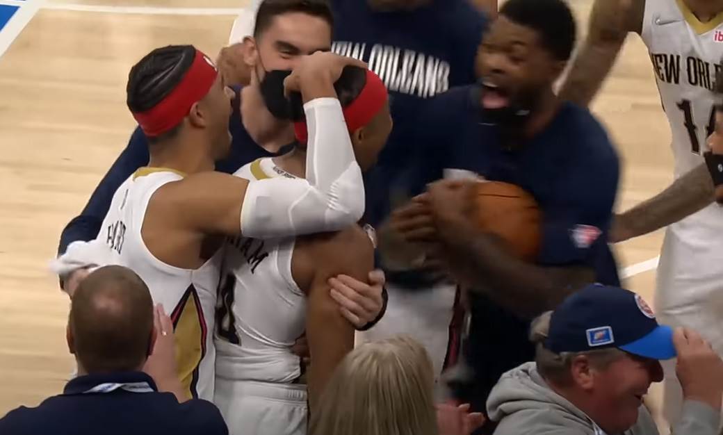 Devonte Graham (10).jpg