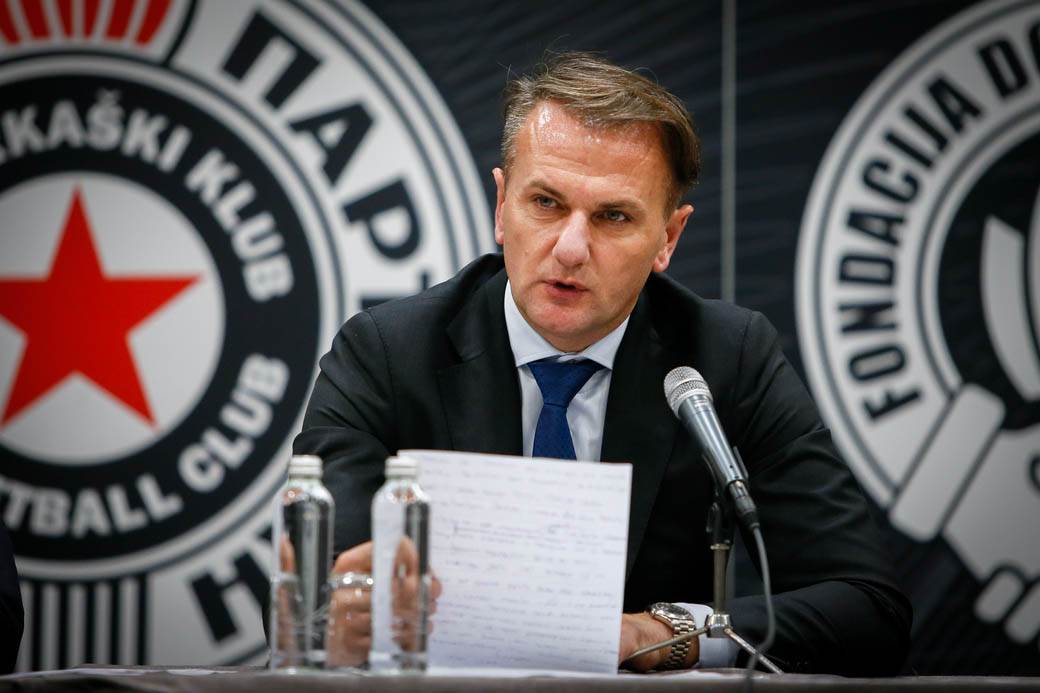 Upravni odbor KK Partizan 7.jpg