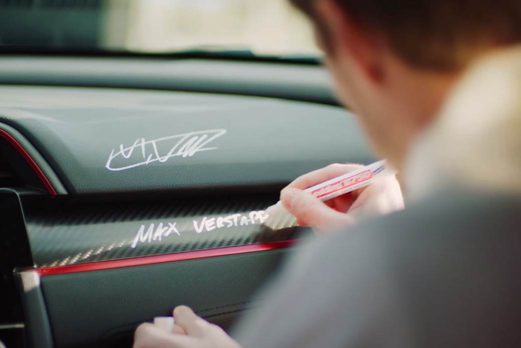 Maks Ferstapen prodaje Hondu (8).jpg