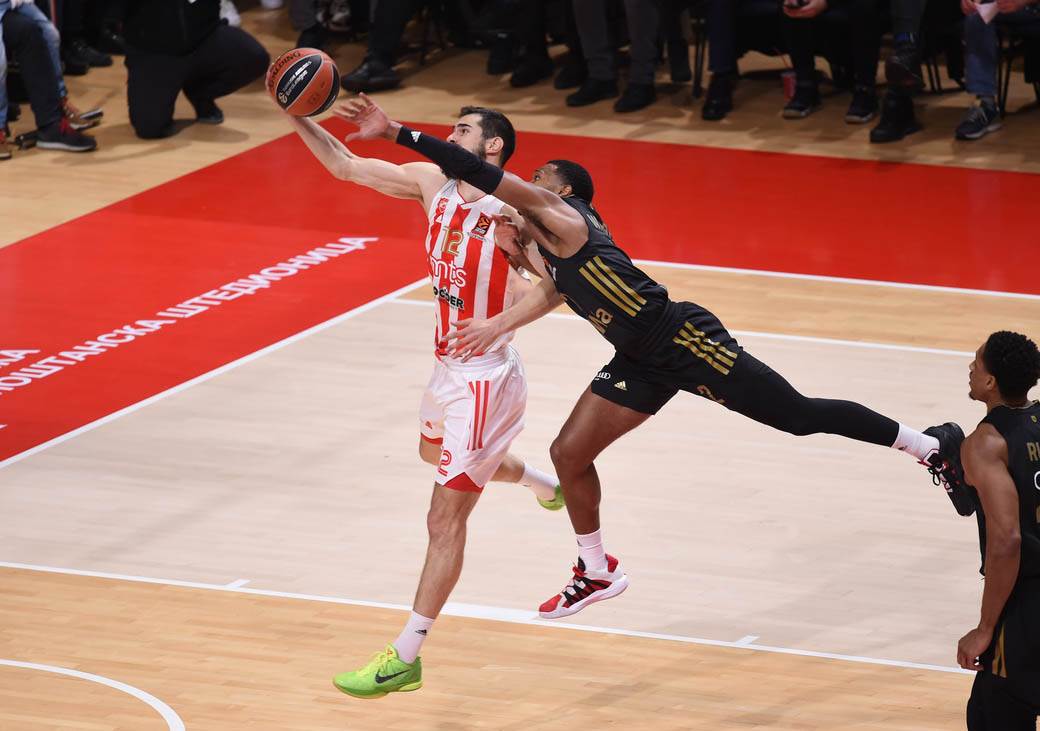 Dejan Radonjić o Bajernu i povredi Davidovca