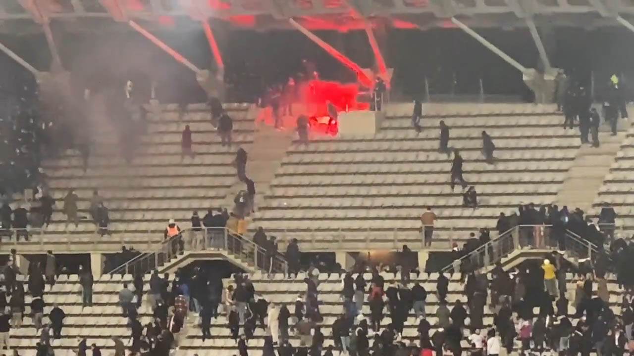 navijač baklja 6.jpg