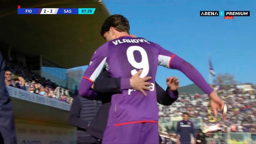 Dušan Vlahović (2).jpg