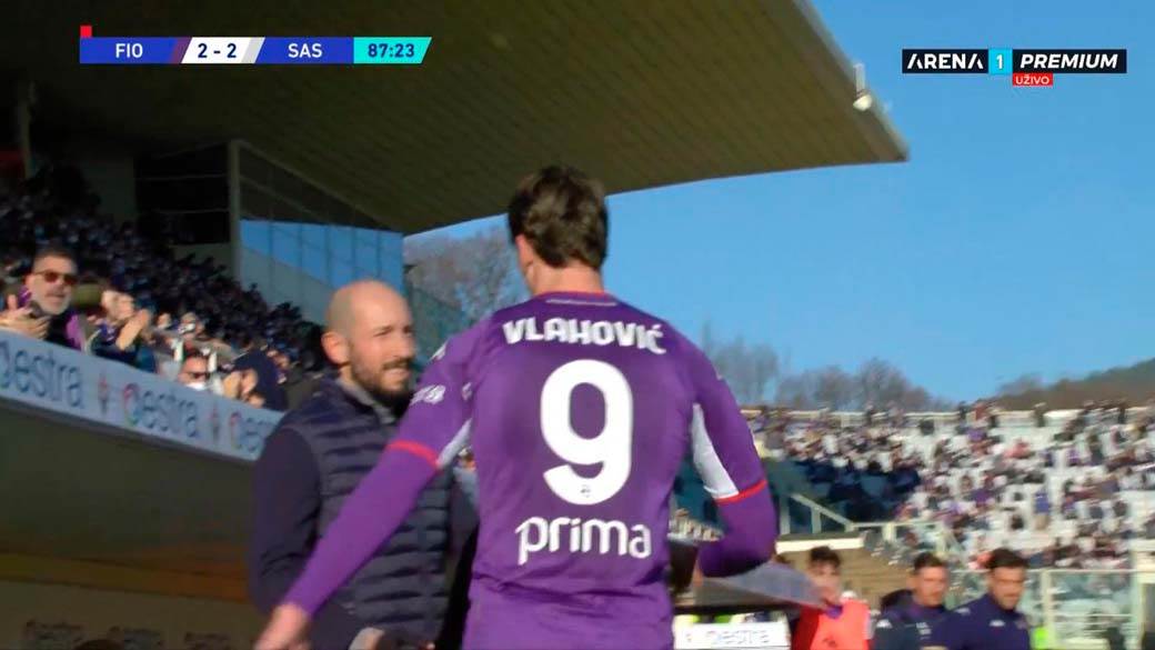 Dušan Vlahović (4).jpg