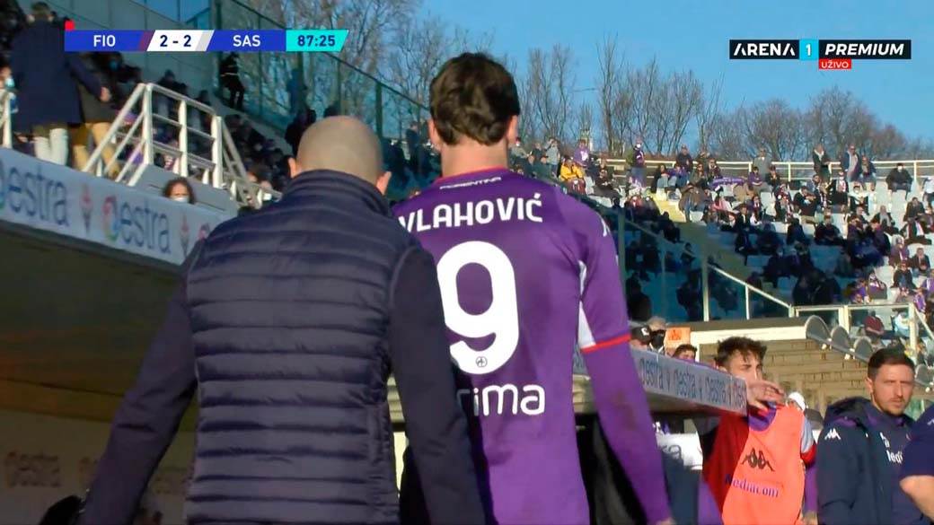 Dušan Vlahović (7).jpg