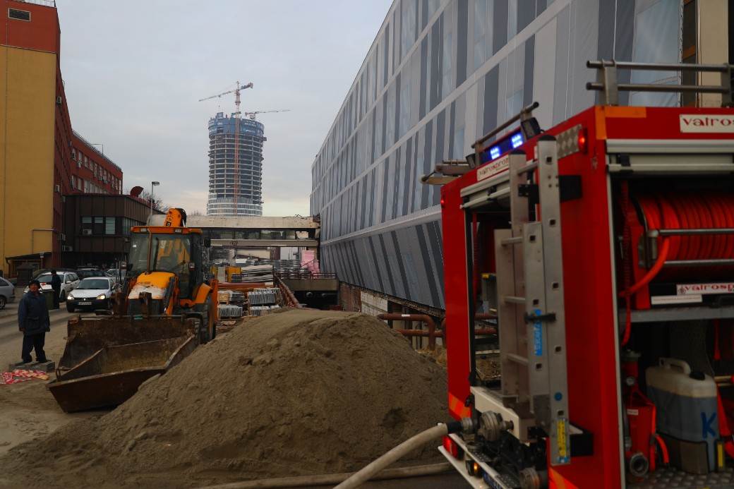 Požar Klinički centar (13).jpeg