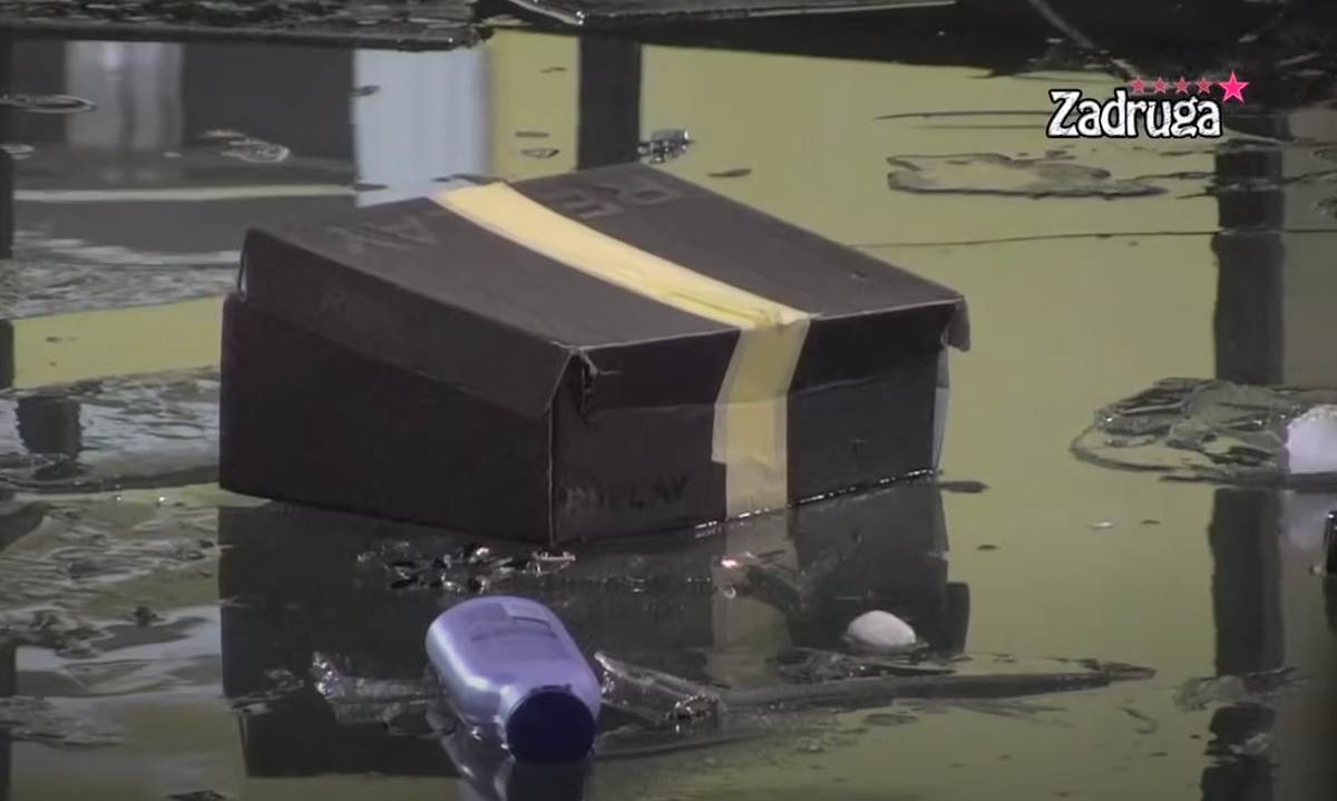 Maja Marinković i Filip Car svađa (8).jpg