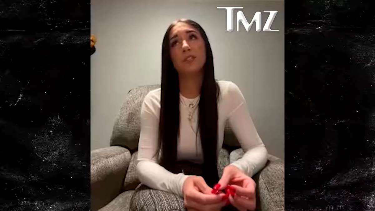 Policajka Ples u krilu (2)_1.jpg