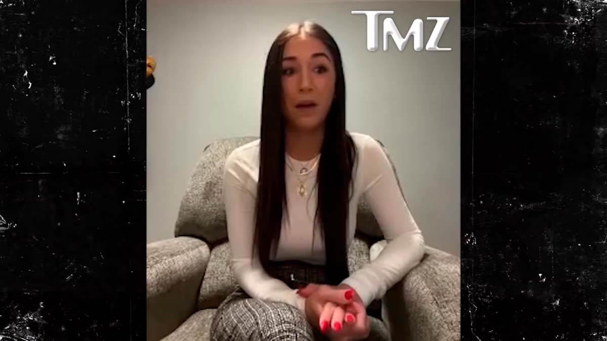 Policajka Ples u krilu (1)_1.jpg