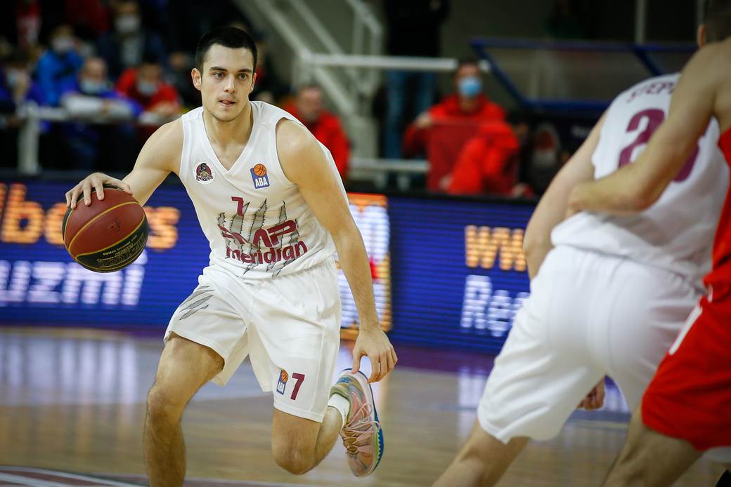 Crvena Zvezda KK (2).jpg