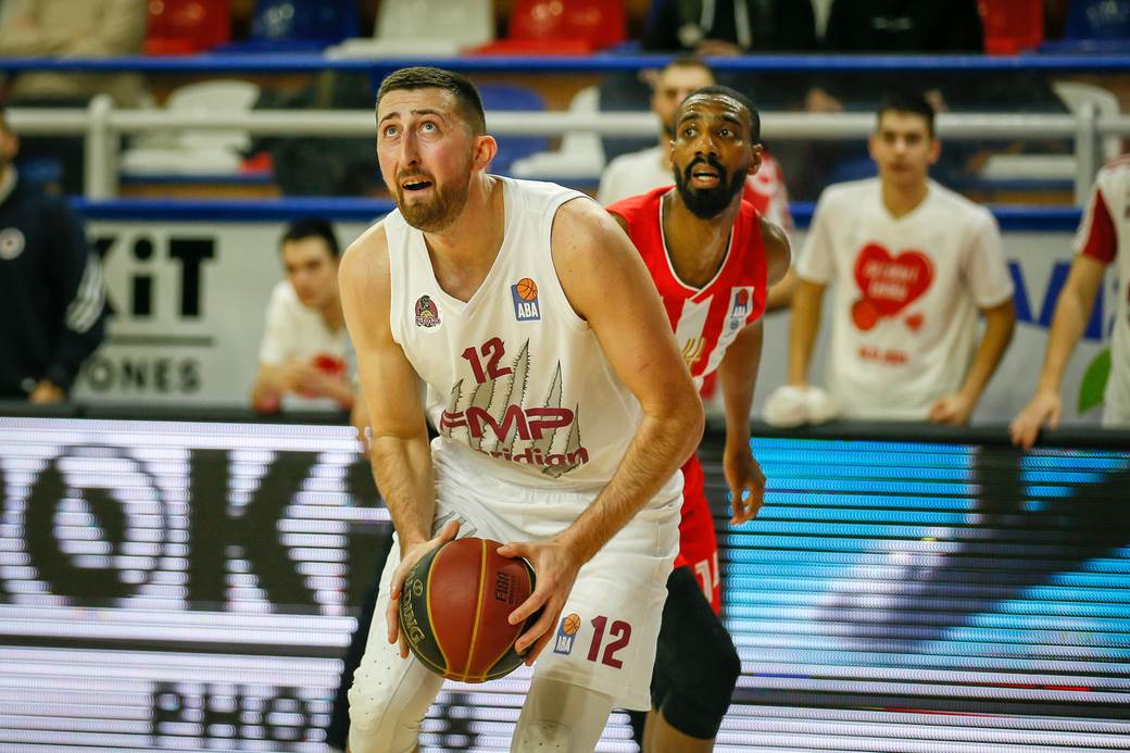 Crvena Zvezda KK (11).jpg