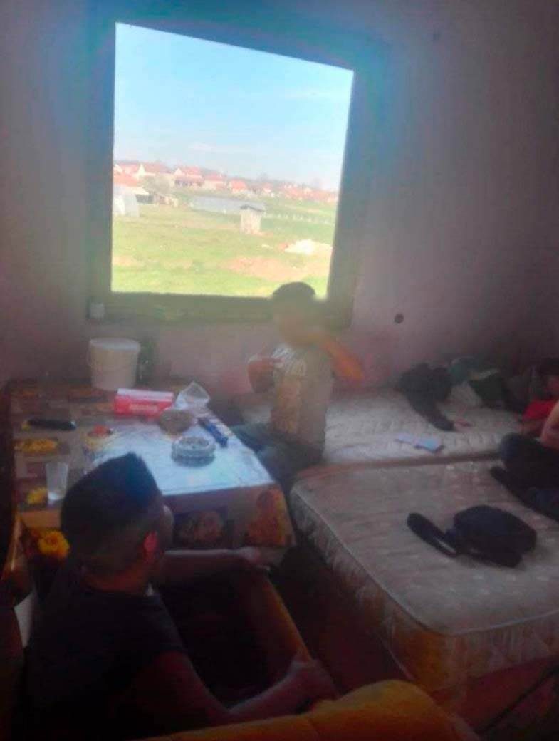 Porodica Lakatoš Mrčajevci (2).jpg