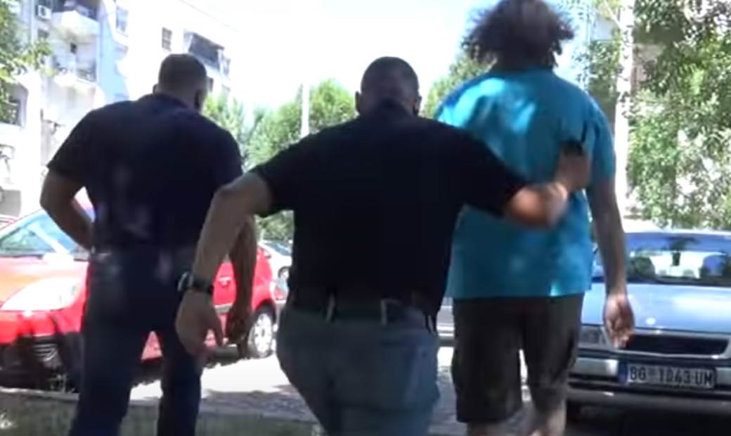 Hapšenje Dejana Anđusa (7).jpg