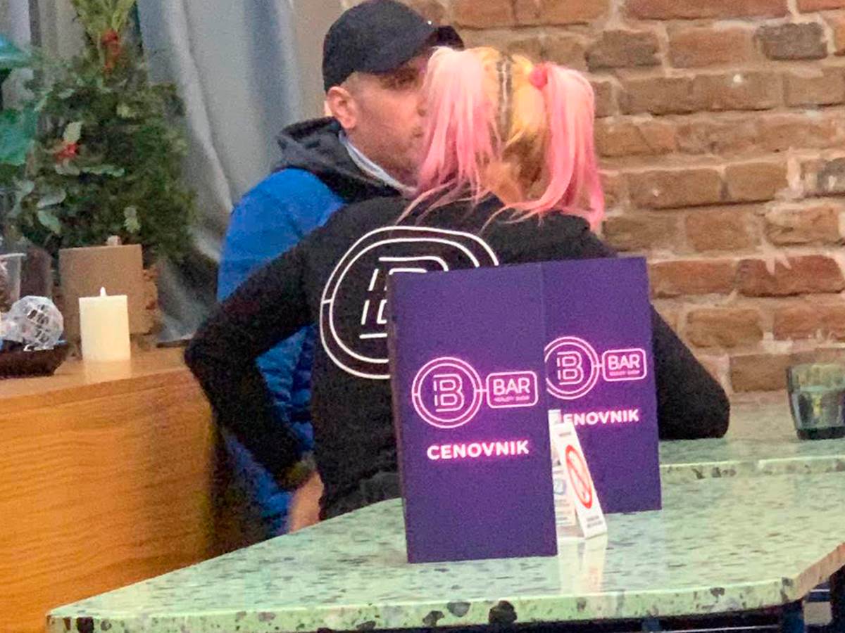 Zoranin dečko upao u Bar 