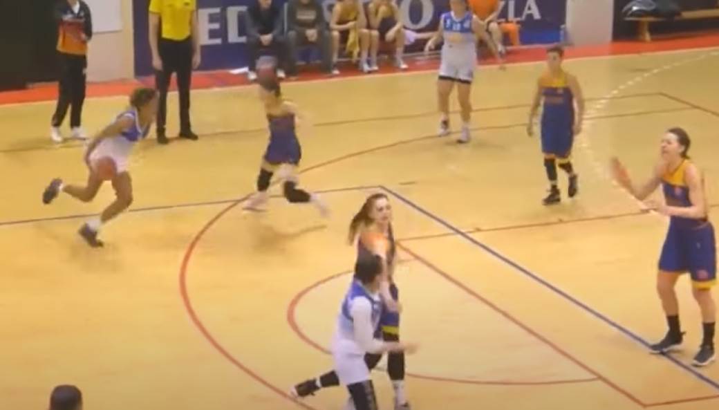 Tuča na utakmici (2).jpg