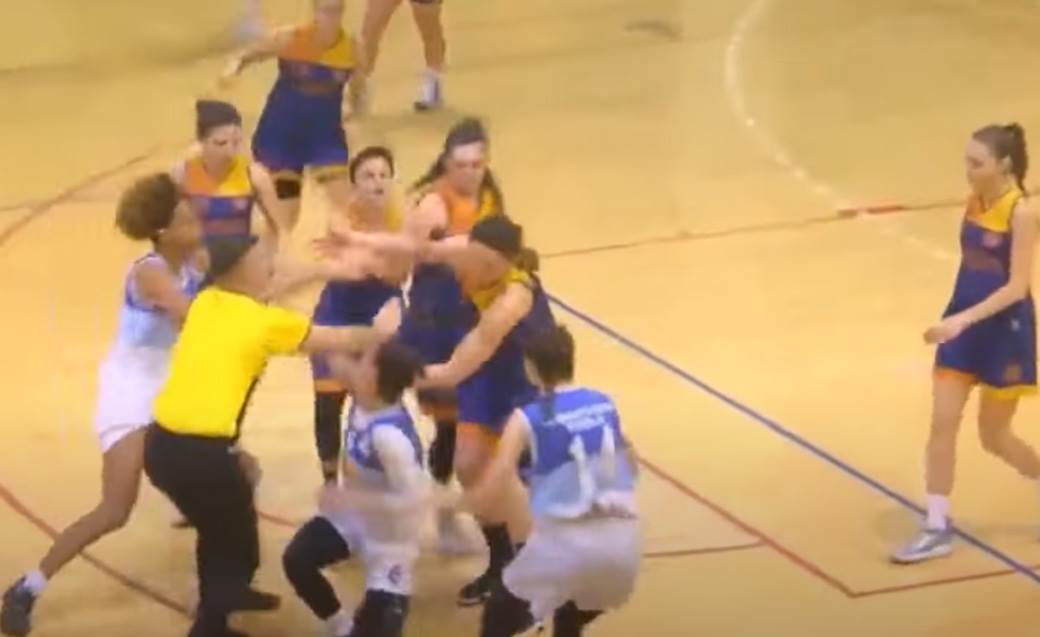 Tuča na utakmici (6).jpg