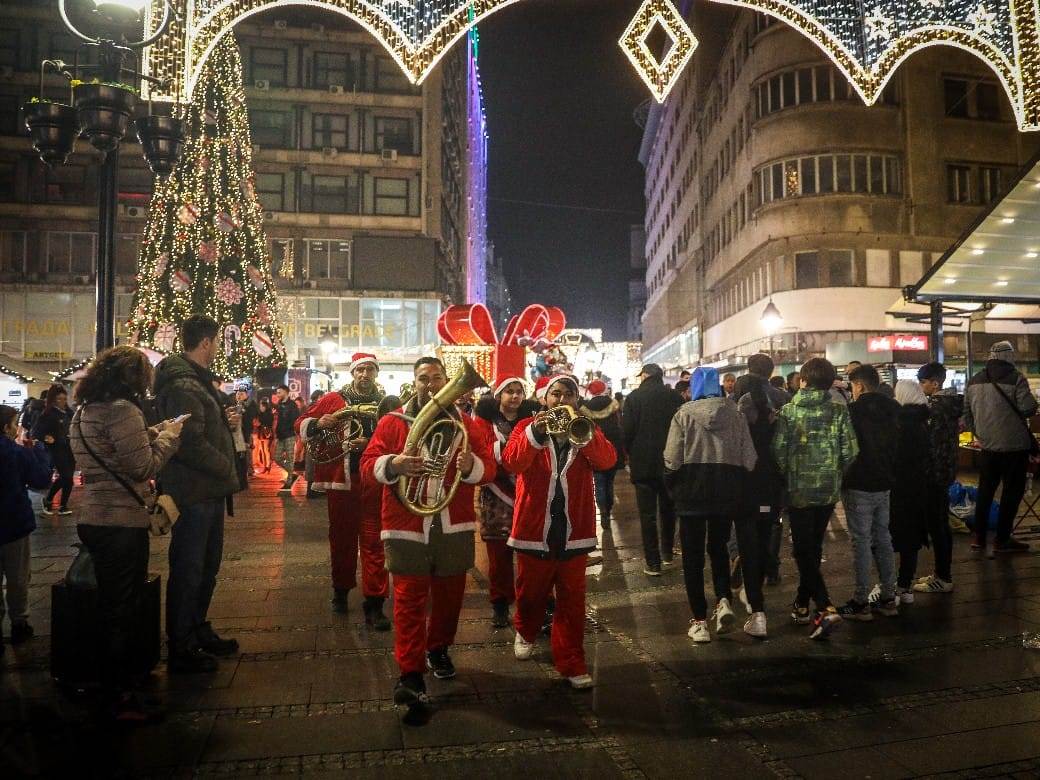 Slavlje u knez mihailovoj (7).jpeg