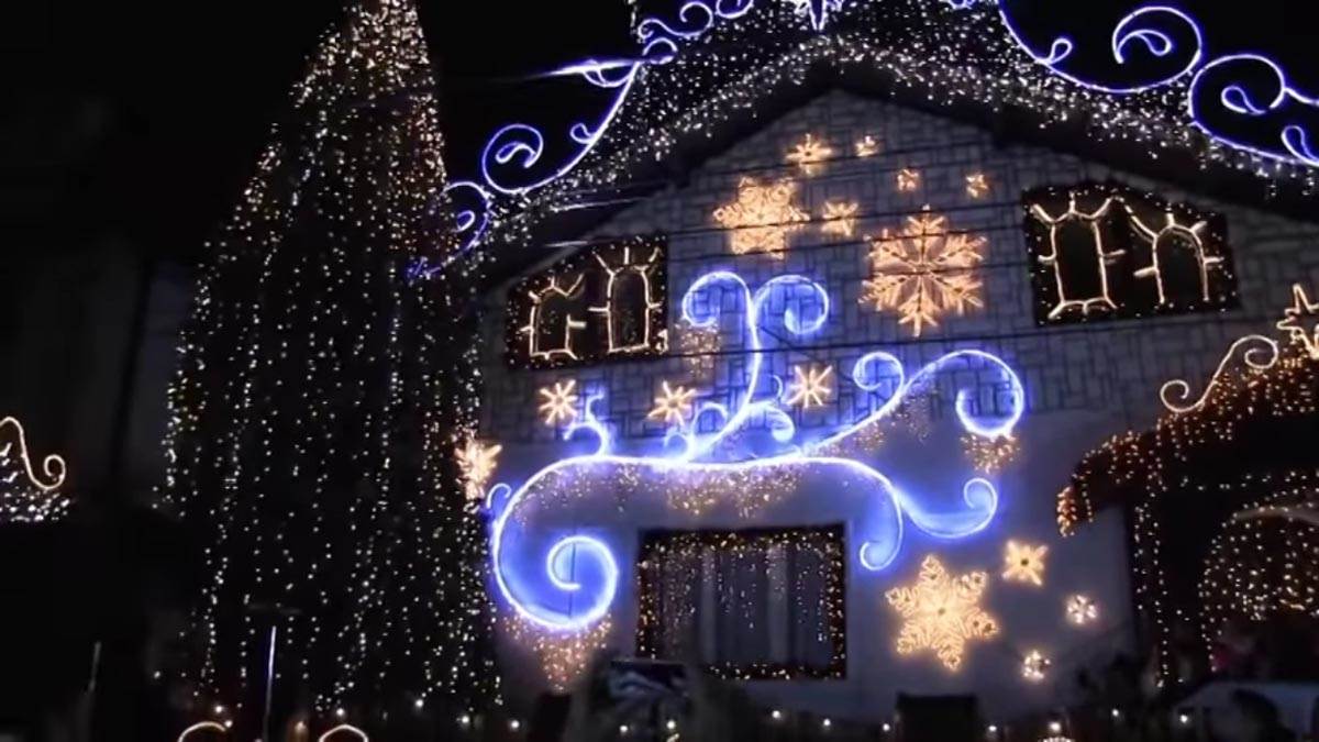 Najlepše okićena kuća u Beogradu (3).jpg