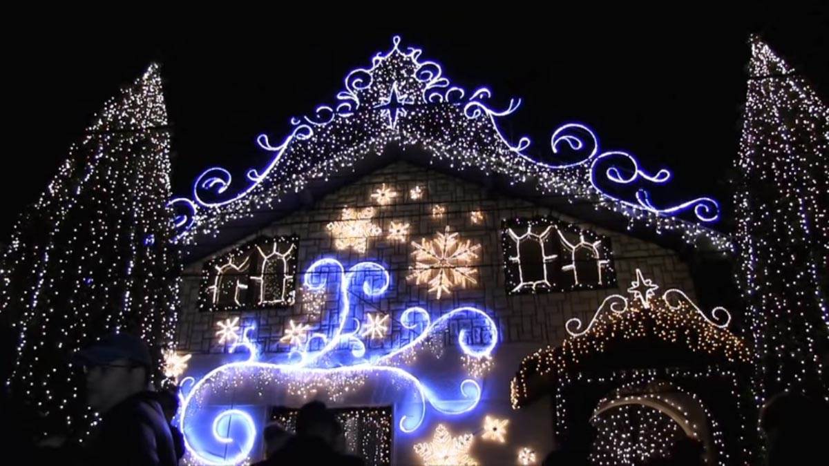 Najlepše okićena kuća u Beogradu (6).jpg