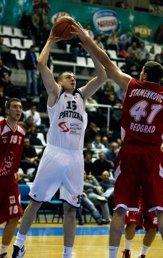 Sava Lešić Partizan (8).jpg