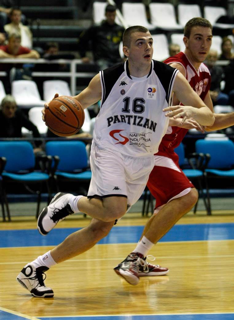Sava Lešić Partizan (9).jpg