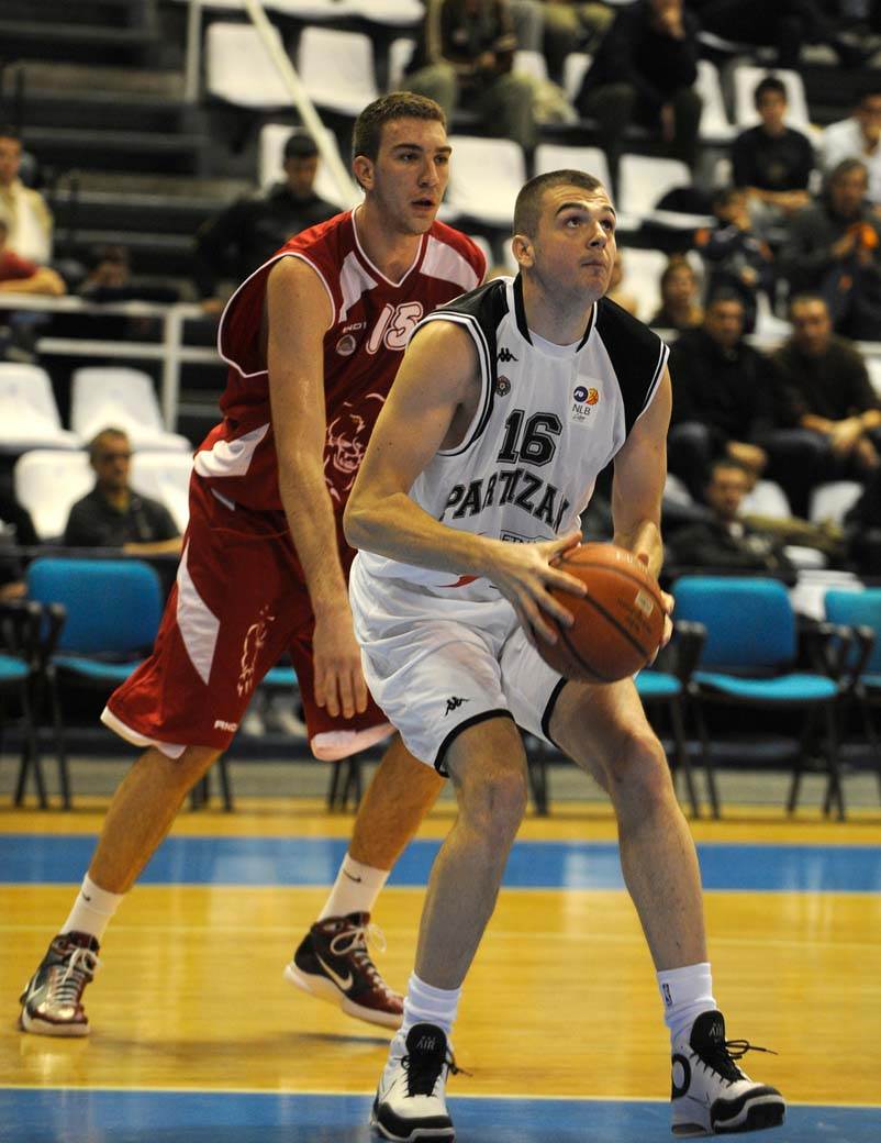 Sava Lešić Partizan (10).jpg