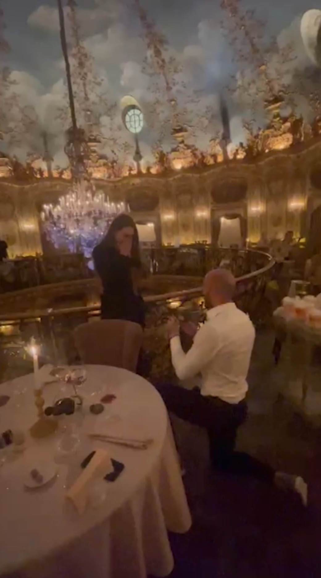 Nemanja Miletić zaprosio devojku 4.jpg