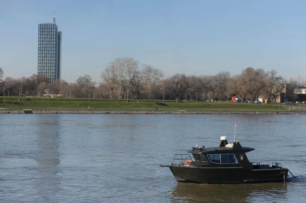 Izgubljeni Matej Spasilačka ekipa Ronioci Rečna policija (9).jpg