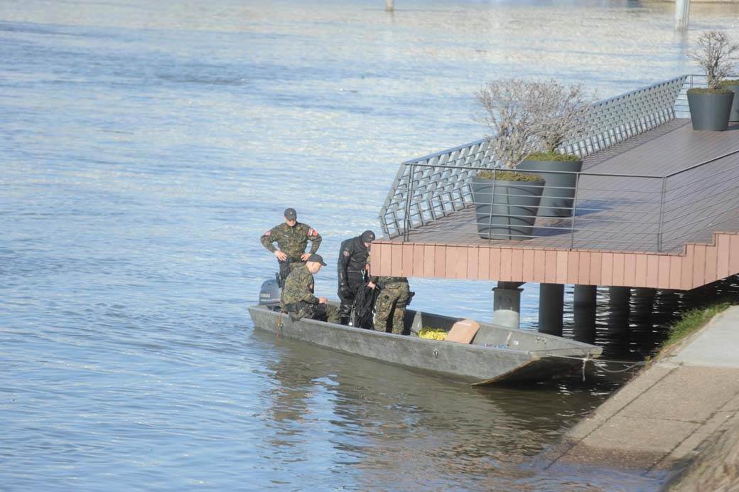 Izgubljeni Matej Spasilačka ekipa Ronioci Rečna policija (19).jpg