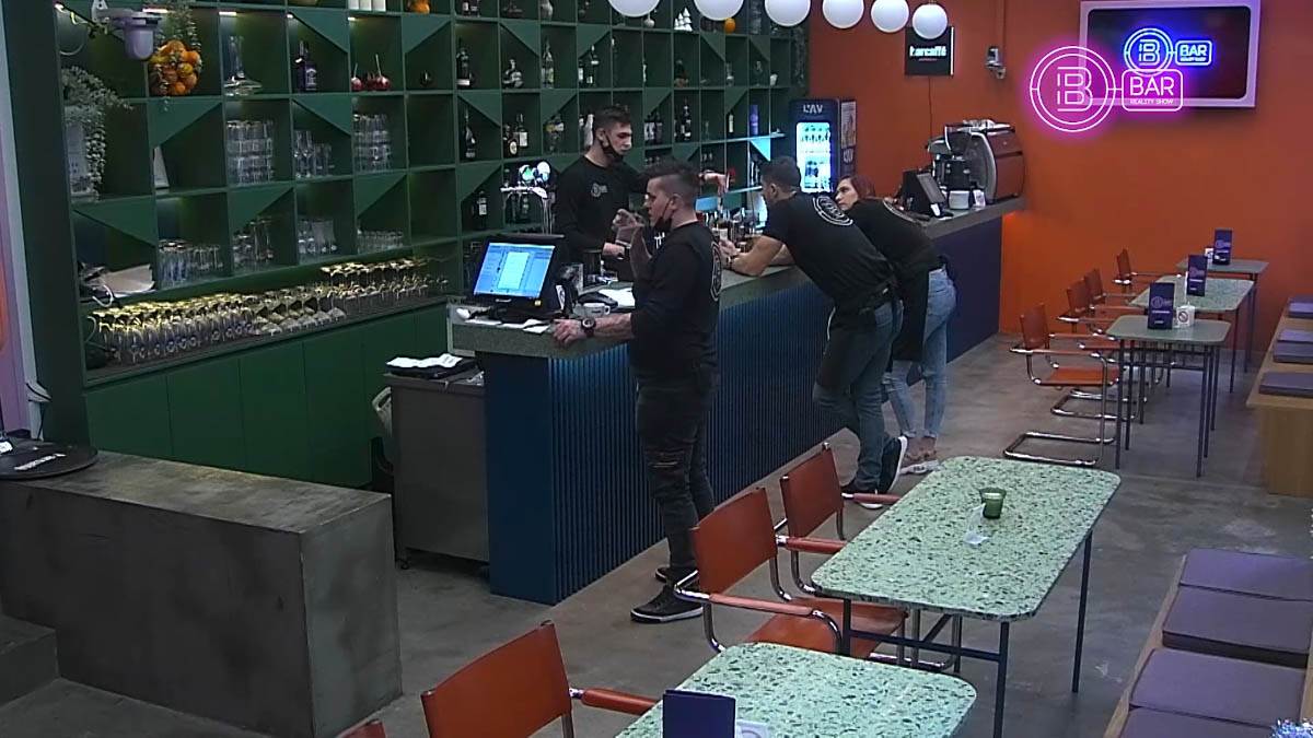 Rijaliti Bar Ivan i Luka  (6).jpg