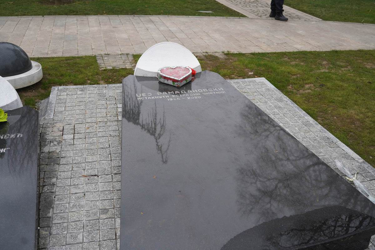 grobnica Dzej Ramadanvski  (4).jpg
