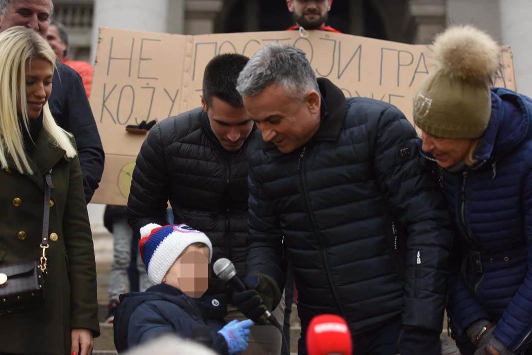 Srđan Đoković protest za Novaka (10).jpg