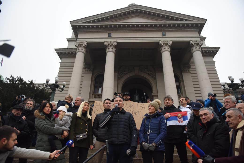 Srđan Đoković protest za Novaka (11).jpg