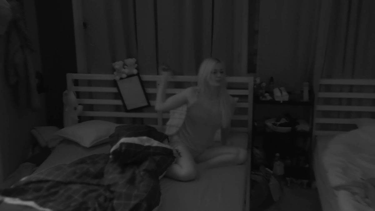 svadja Maja Kristina Rijaliti Bar (2).jpg