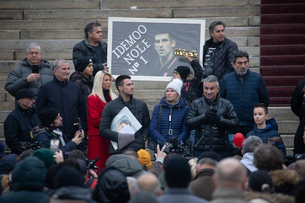 Protest ispred skupštine Novak (2).jpeg