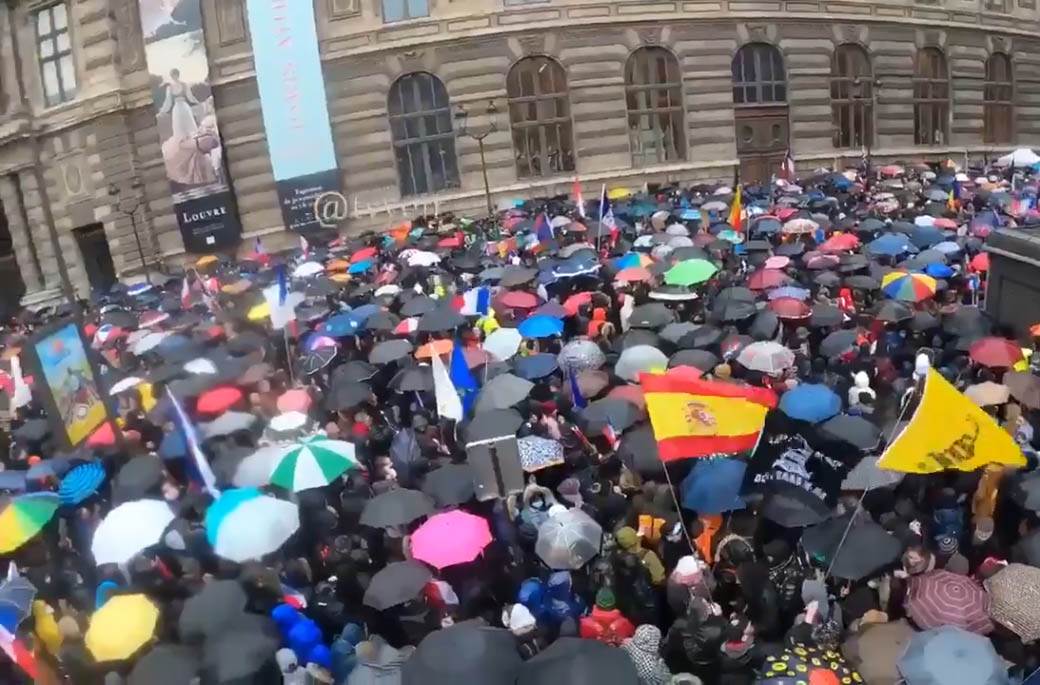 Pariz podrska Djokovicu  (1).jpg