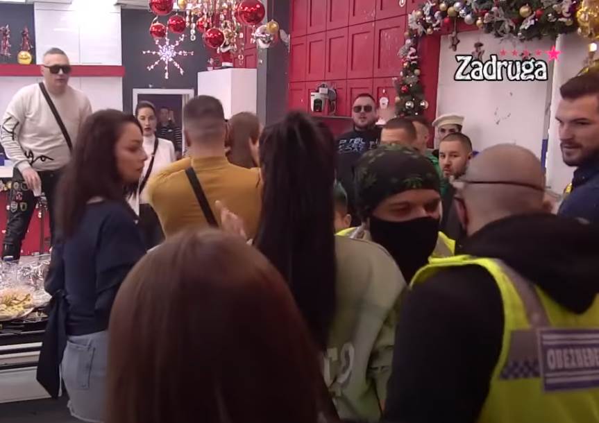 Tara i Dejan svađa Zadruga