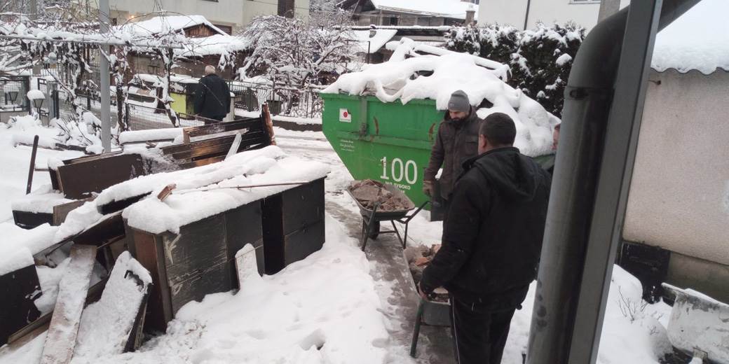 Sevojno, Izgorela kuća (6).jpg