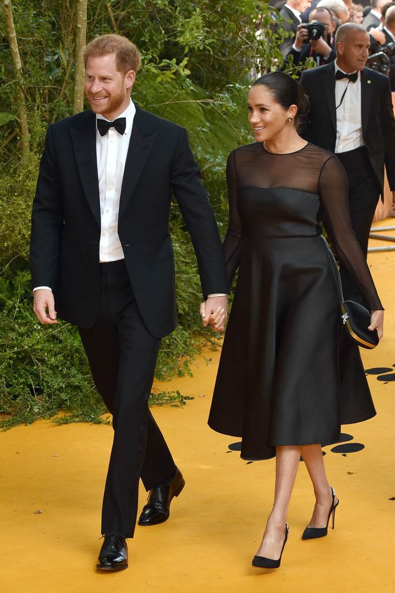 Megan Markl u crnoj haljini Džejsona Vua sa Harijem