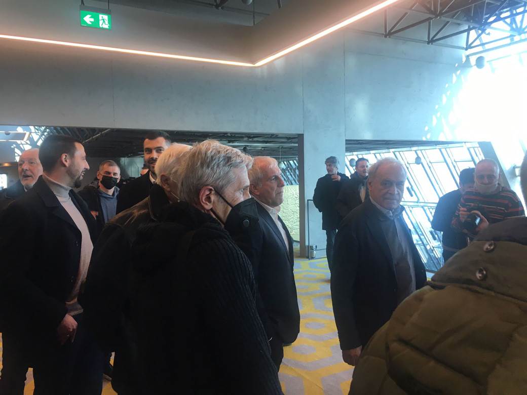 Nikola Rokvić sa partizanovcima Obradovićem i Kićanovićem