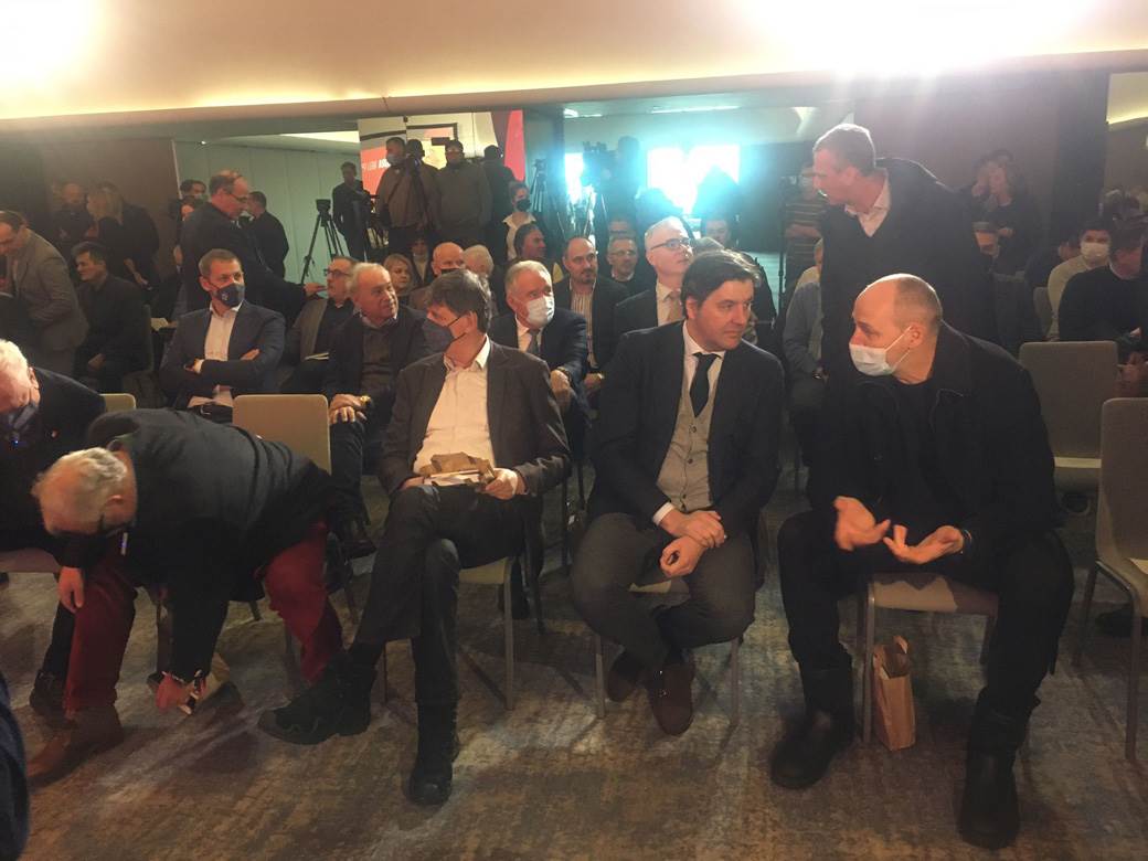 Nikola Rokvić sa partizanovcima Obradovićem i Kićanovićem