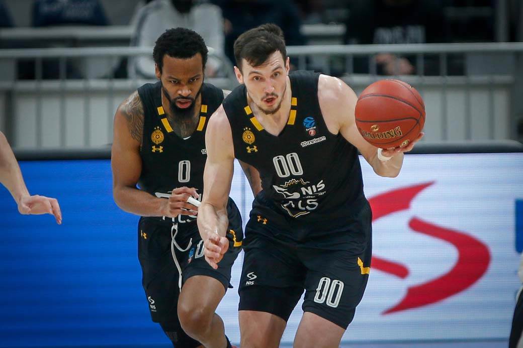 Partizan Košarka (3).jpg