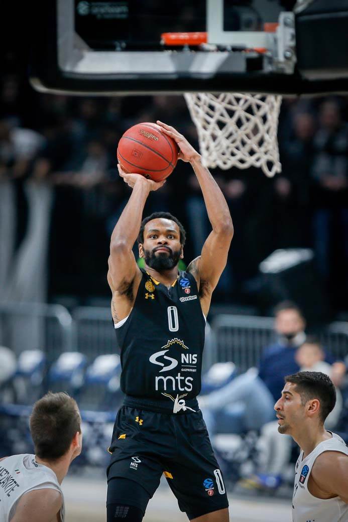 Partizan Košarka (6).jpg