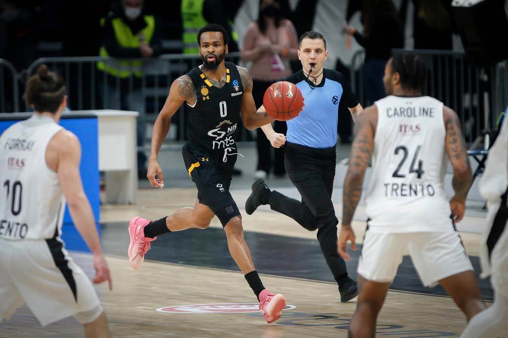 Partizan Košarka (7).jpg