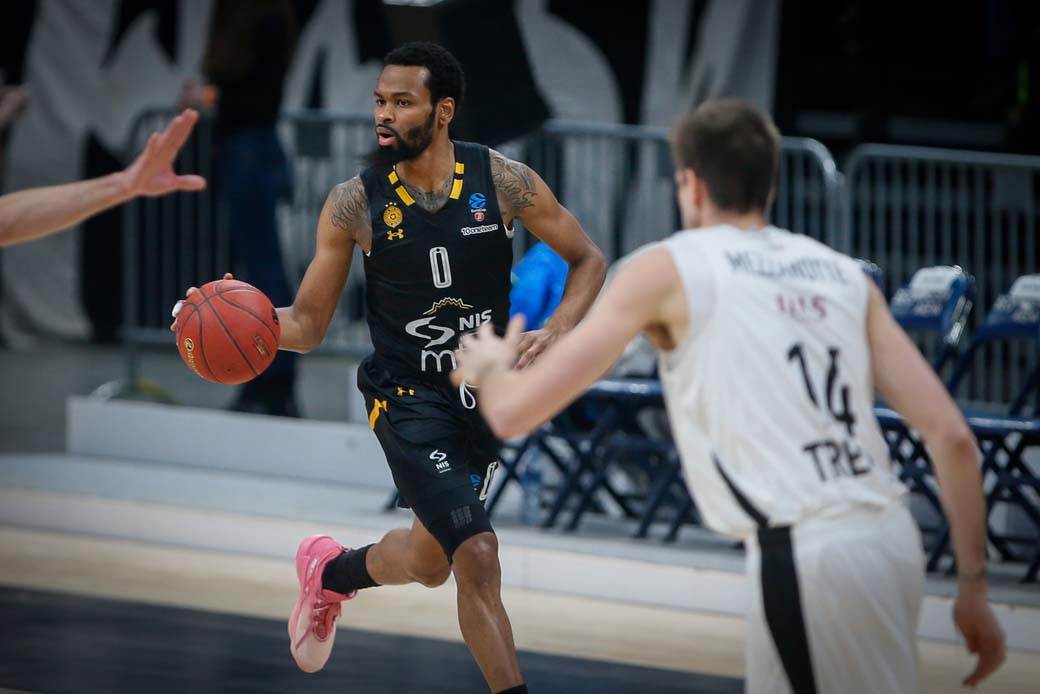 Partizan Košarka (11).jpg