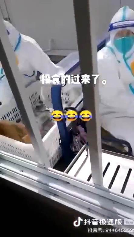 Kina kovid centar 7.jpg