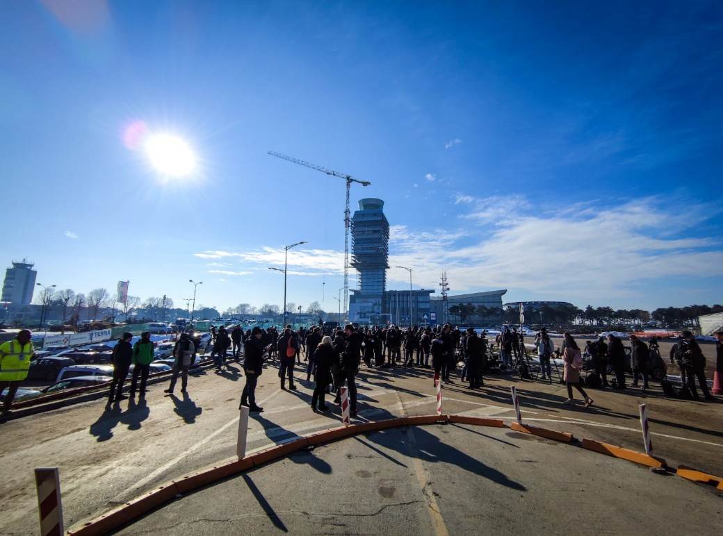 Mediji na aerodromu (2).jpeg